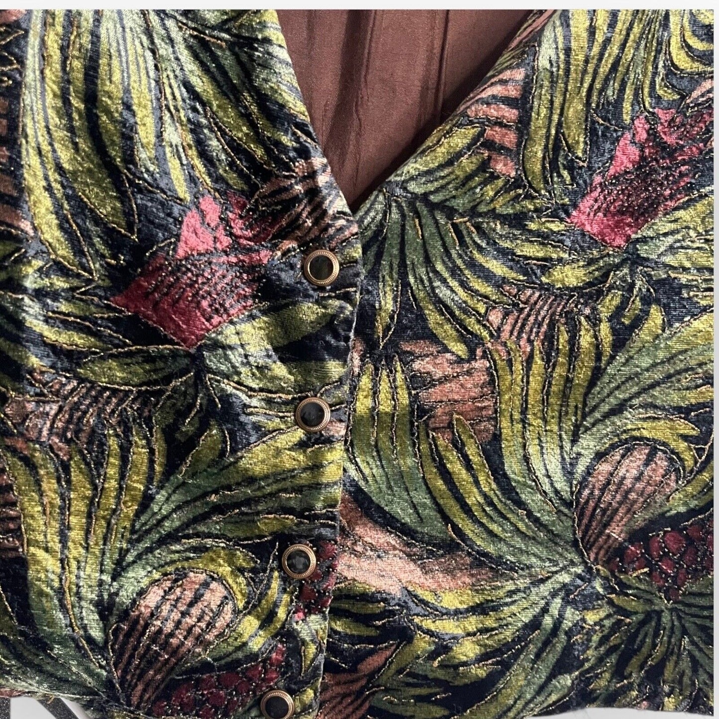 Vintage Flame Women's Multicolored Vest Size Medium Velvet Button Front Floral