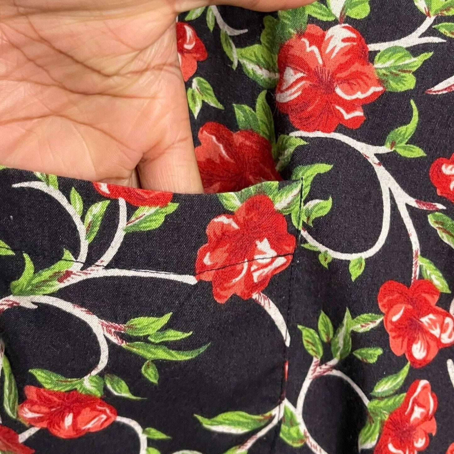 Grand Nouveau Womens Black Red Blazer Jacket Size Large Floral Pockets Button