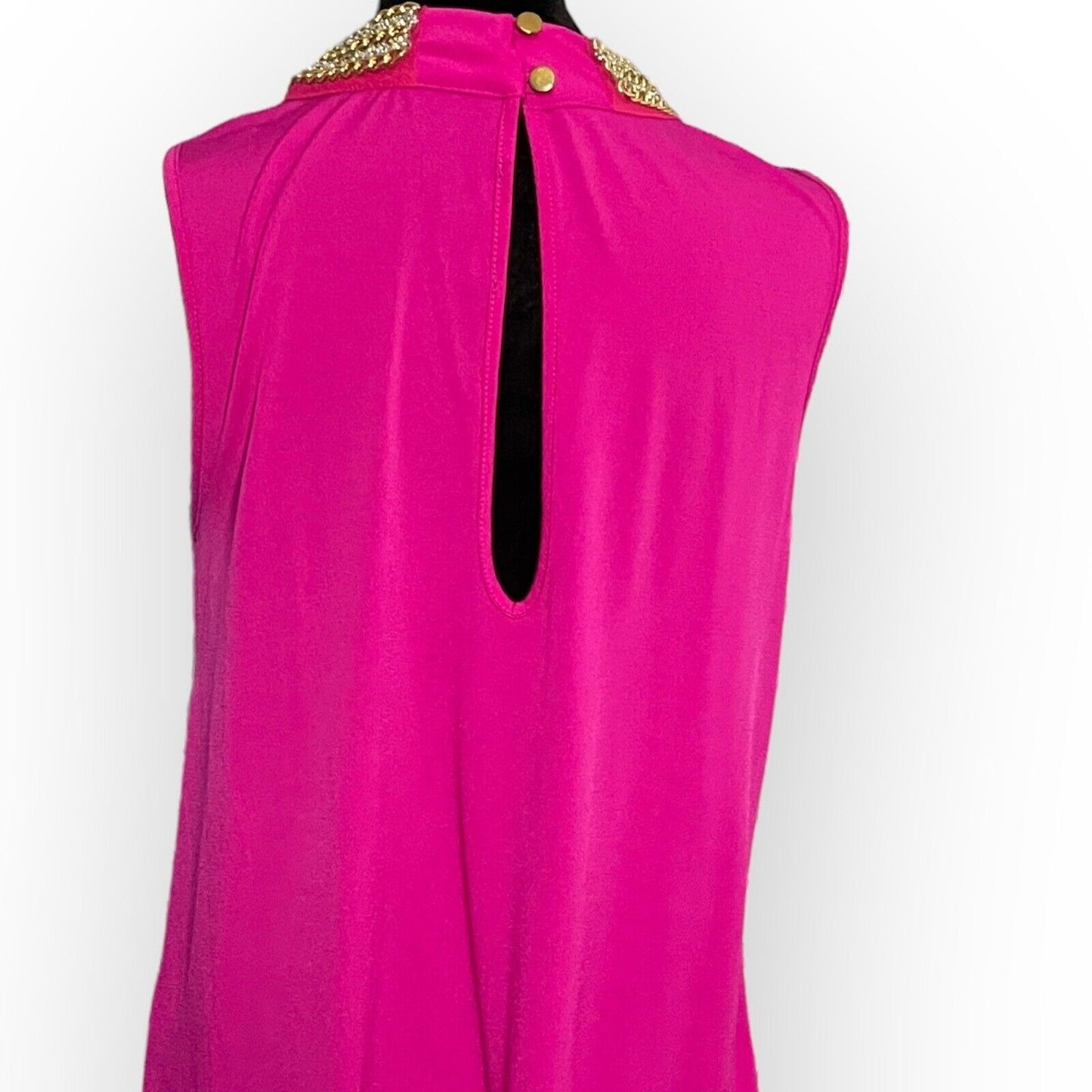 Moa Moa Women's Pink Sleeveless Blouse Size Medium Chain Rhinestone Neck Stretch