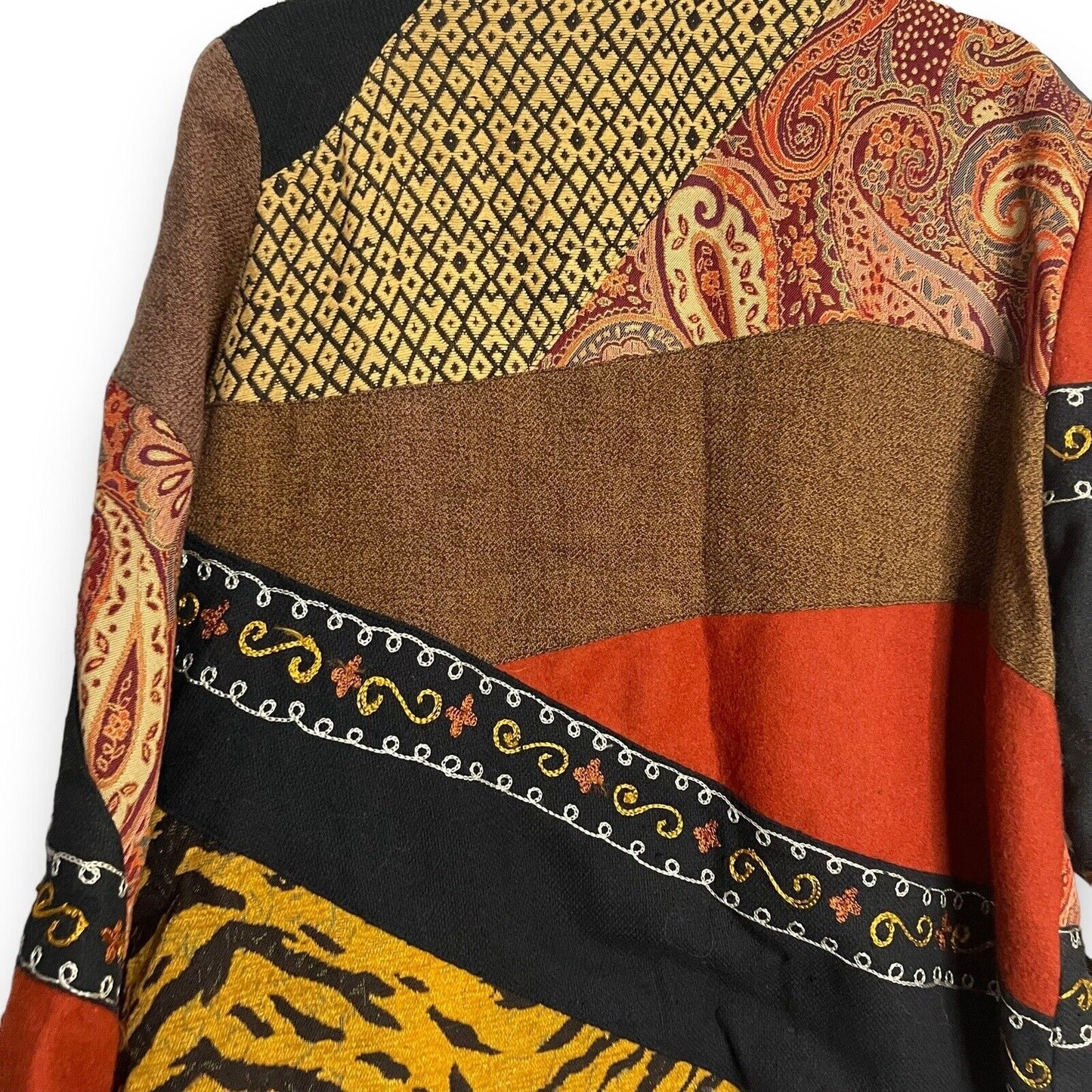 Allure Boutique Button Front Jacket Women's L Multicolor Animal Print Colorblock