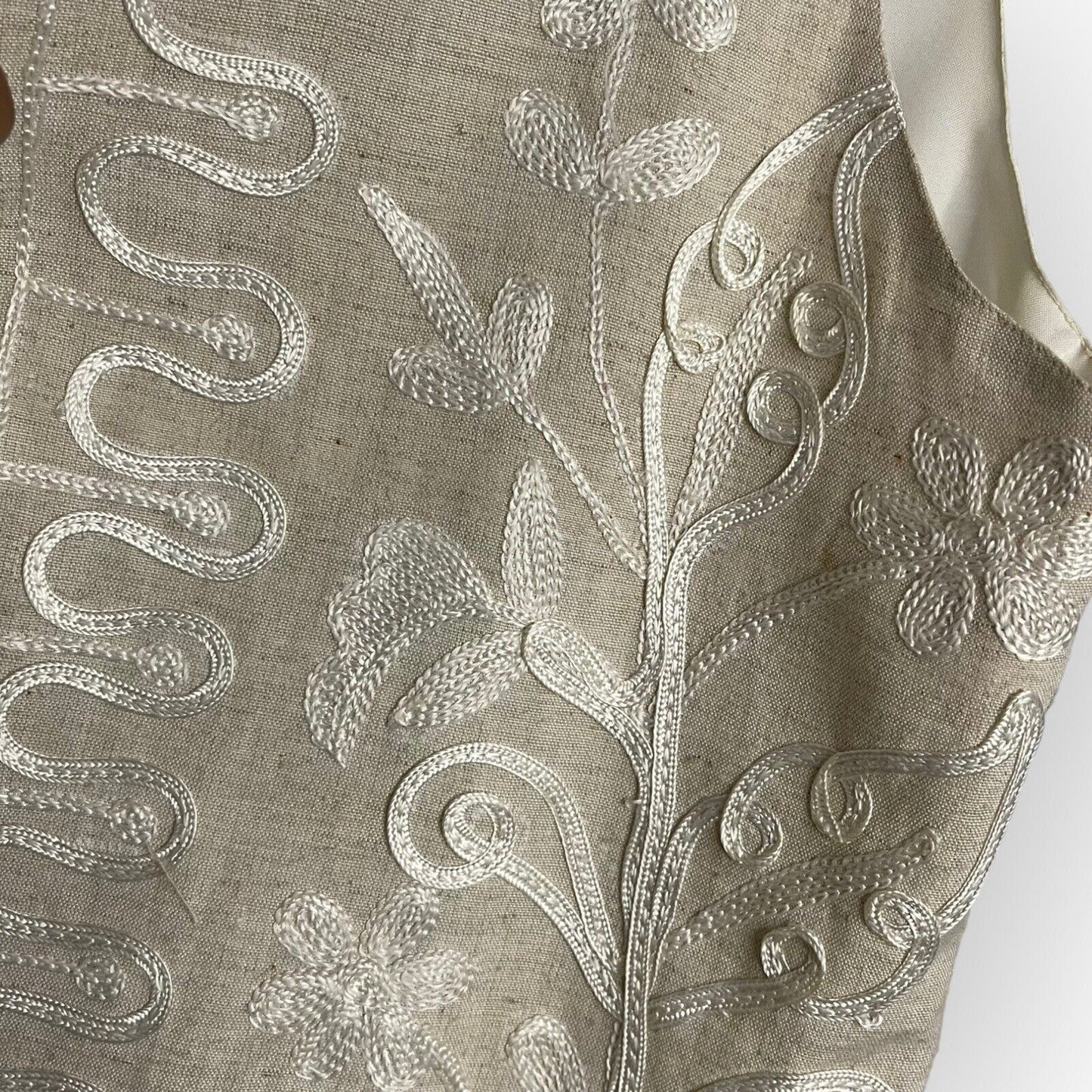 Vintage Carol Horn Workshop Womens Beige Vest Size Large Embroidered Linen Blend